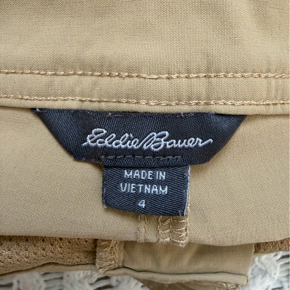 EDDIE BAUER Like New Stretch Cargo Pocket Tan Khaki Casual Outdoor Shorts Size 4 - Picture 7 of 11